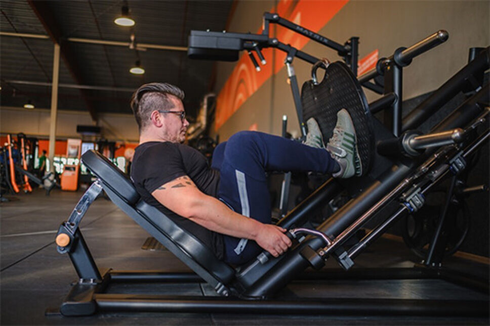 &iquest;Hay alguna diferencia entre entrenar con pesas y entrenar con m&aacute;quinas? - photo 1.1