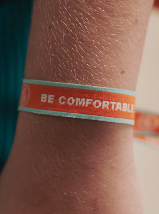 Be Comfortable Armband