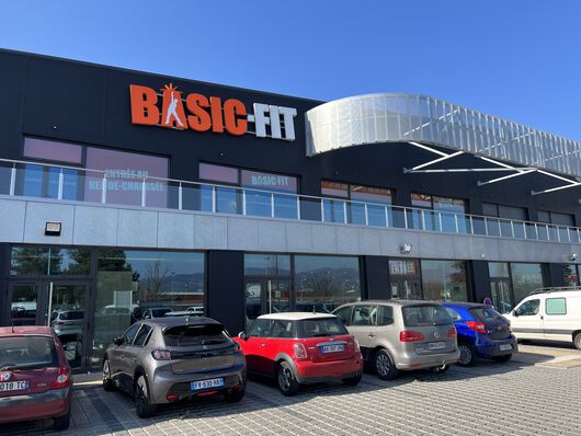 Basic-Fit Dardilly Chemin du Moulin Carron 24/7