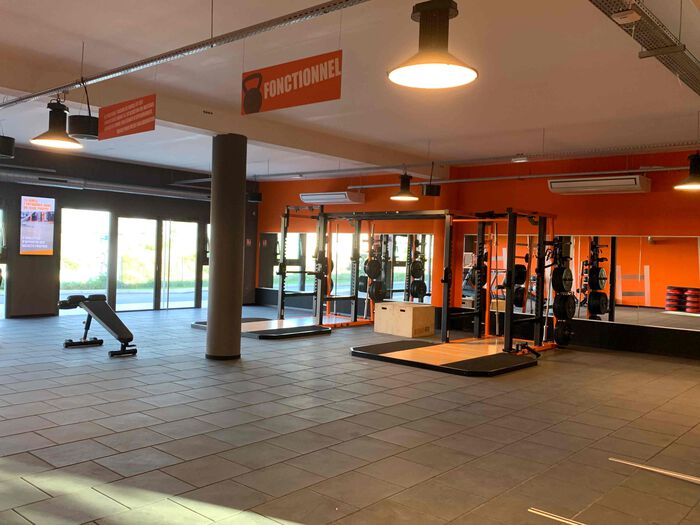 Squat rack zone Chemin du Peyssilieu Meyzieu