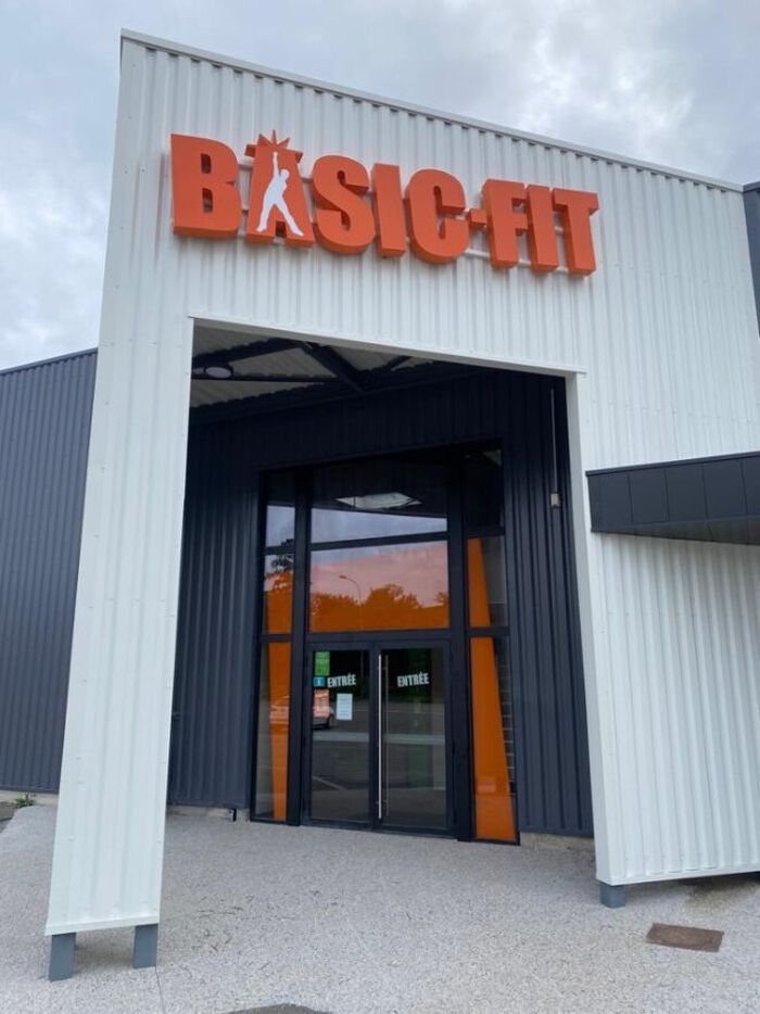 Basic-Fit Saint-Denis-les-Ponts Les Cathelines 24/7