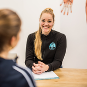 Julie Dignouts Julie Dignouts