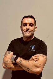 Victor