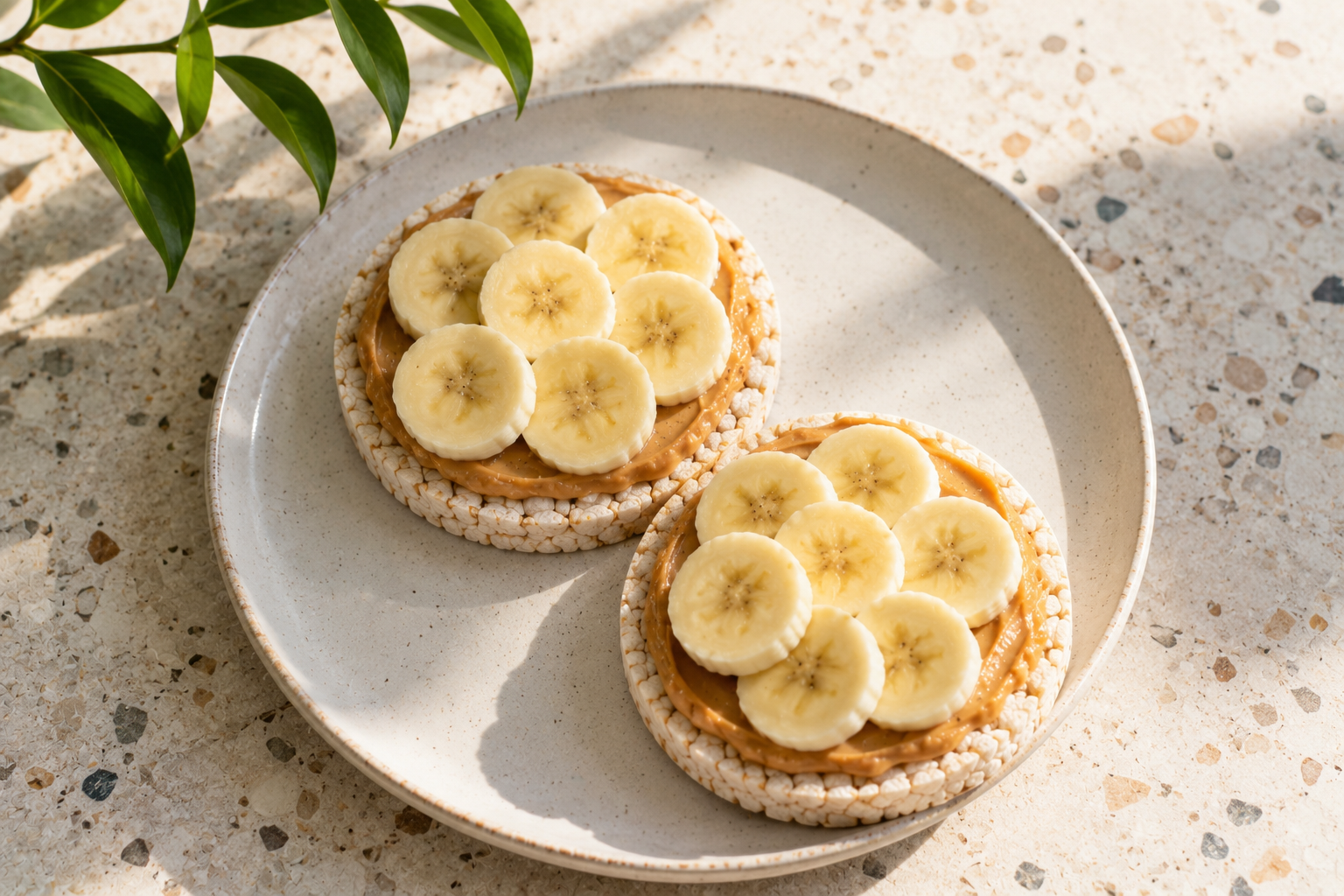 Rice cake with peanut butter and banana