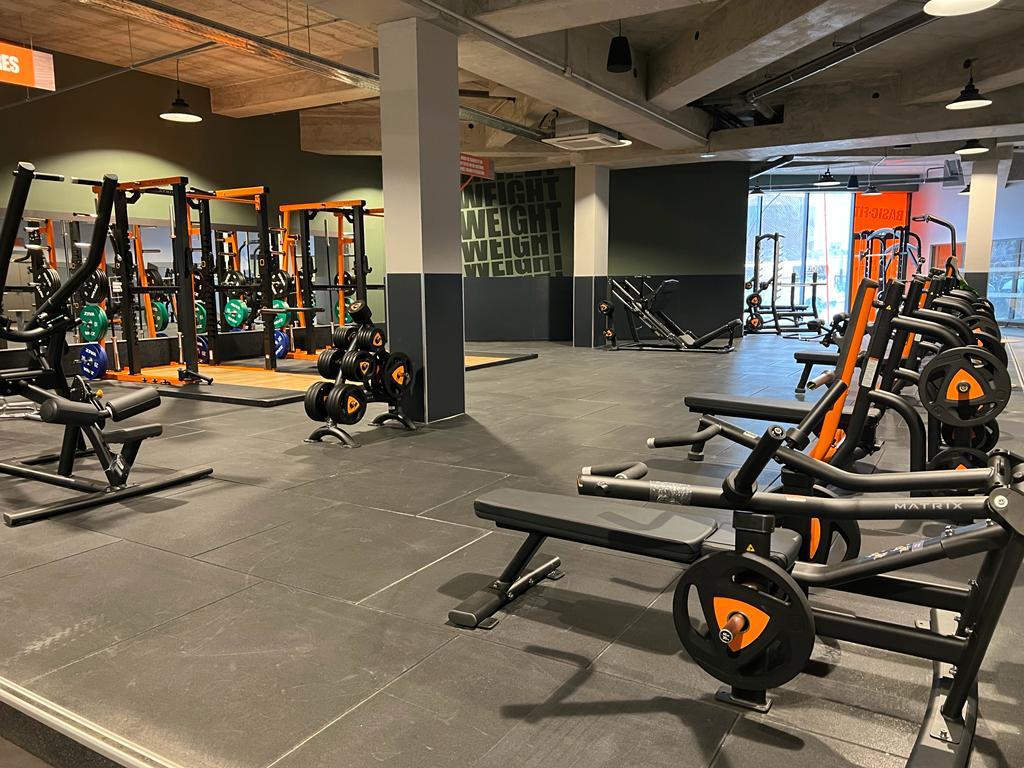 Basic Fit Avenue De La Reine Salle de sport Basic-Fit Dijon Rue du Faubourg Raines