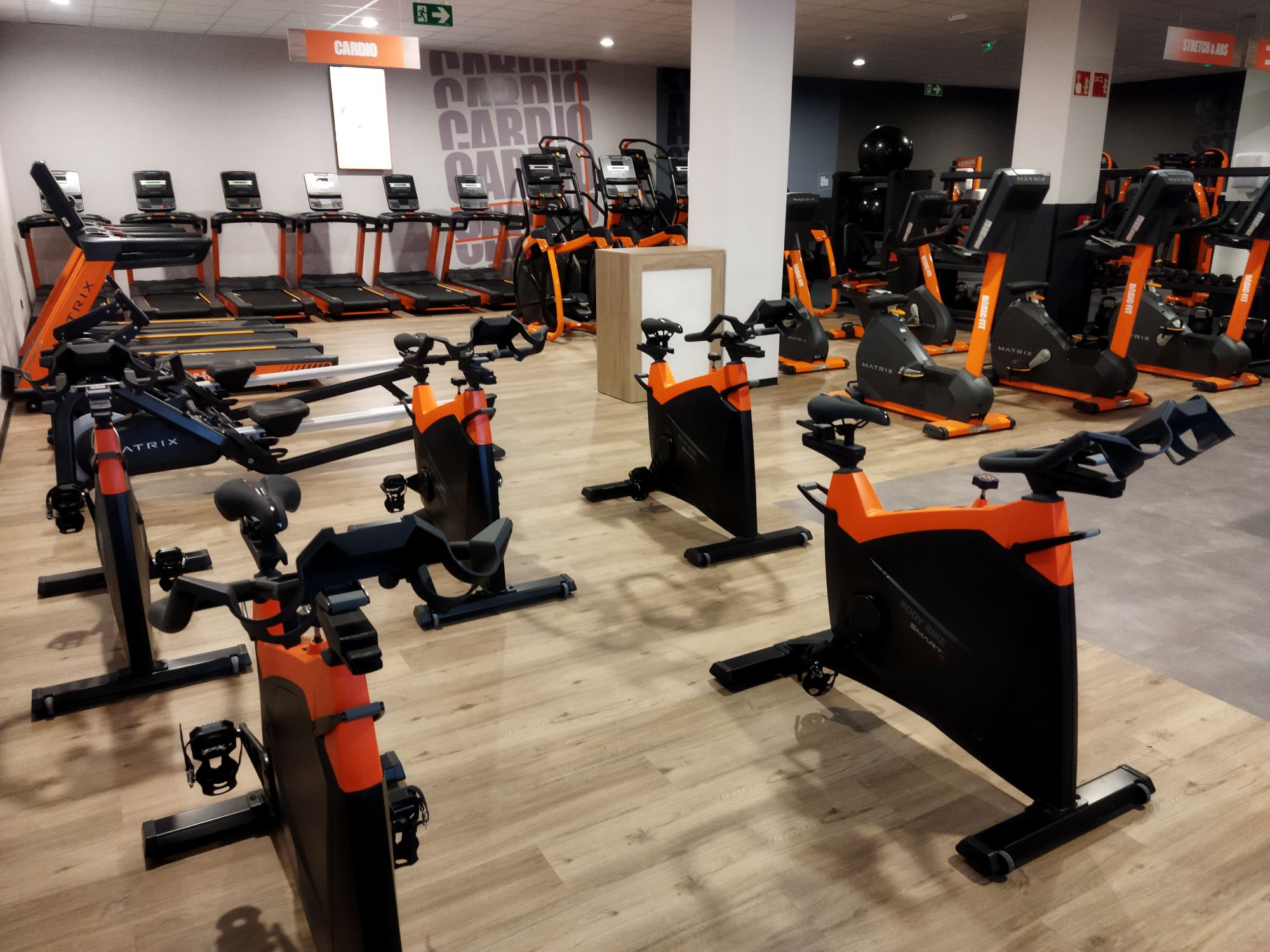 Gimnasio BasicFit VitoriaGasteiz San Anton Plaza