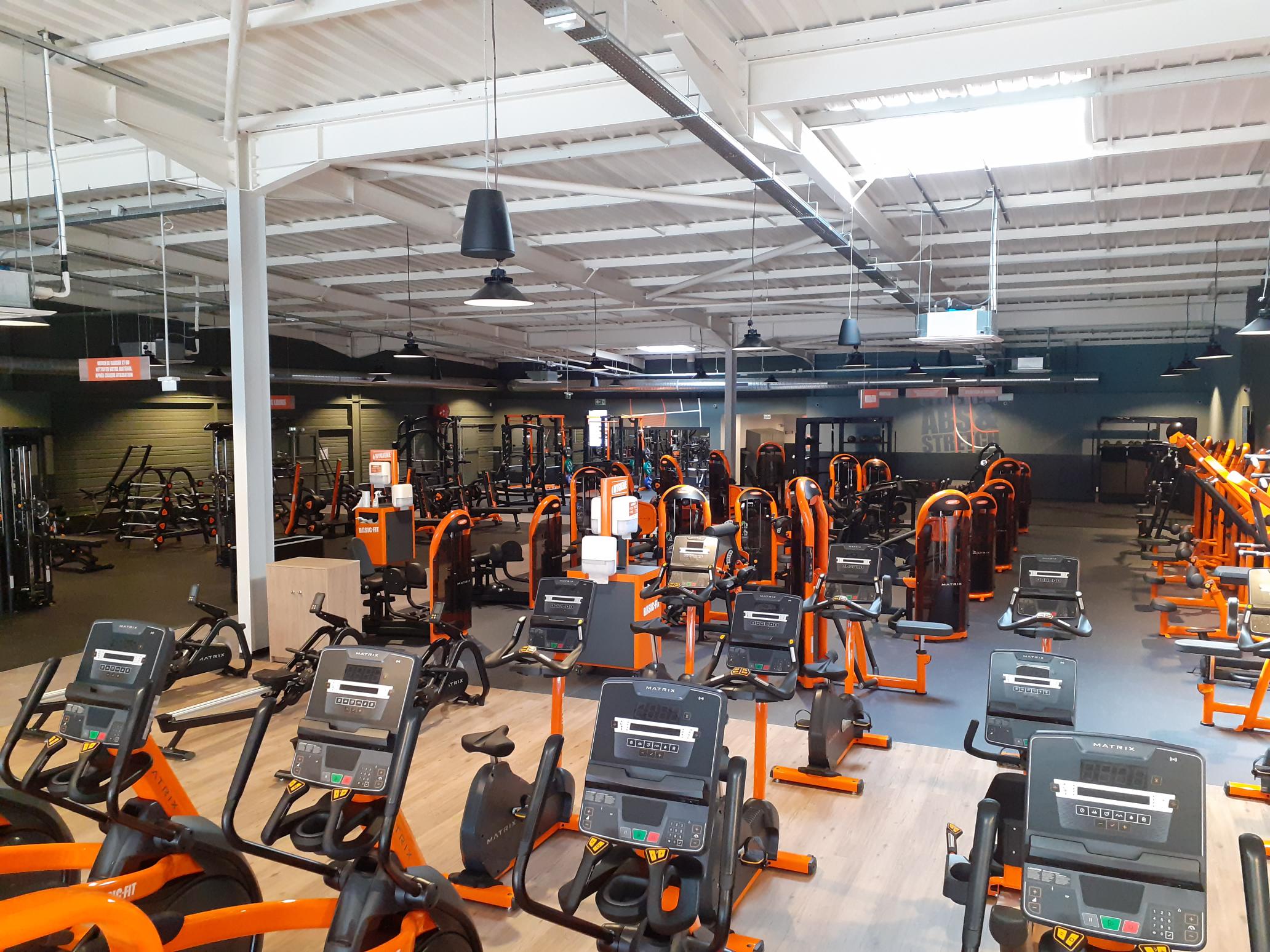 Salle de sport BasicFit Montdidier Route de Saint Quentin