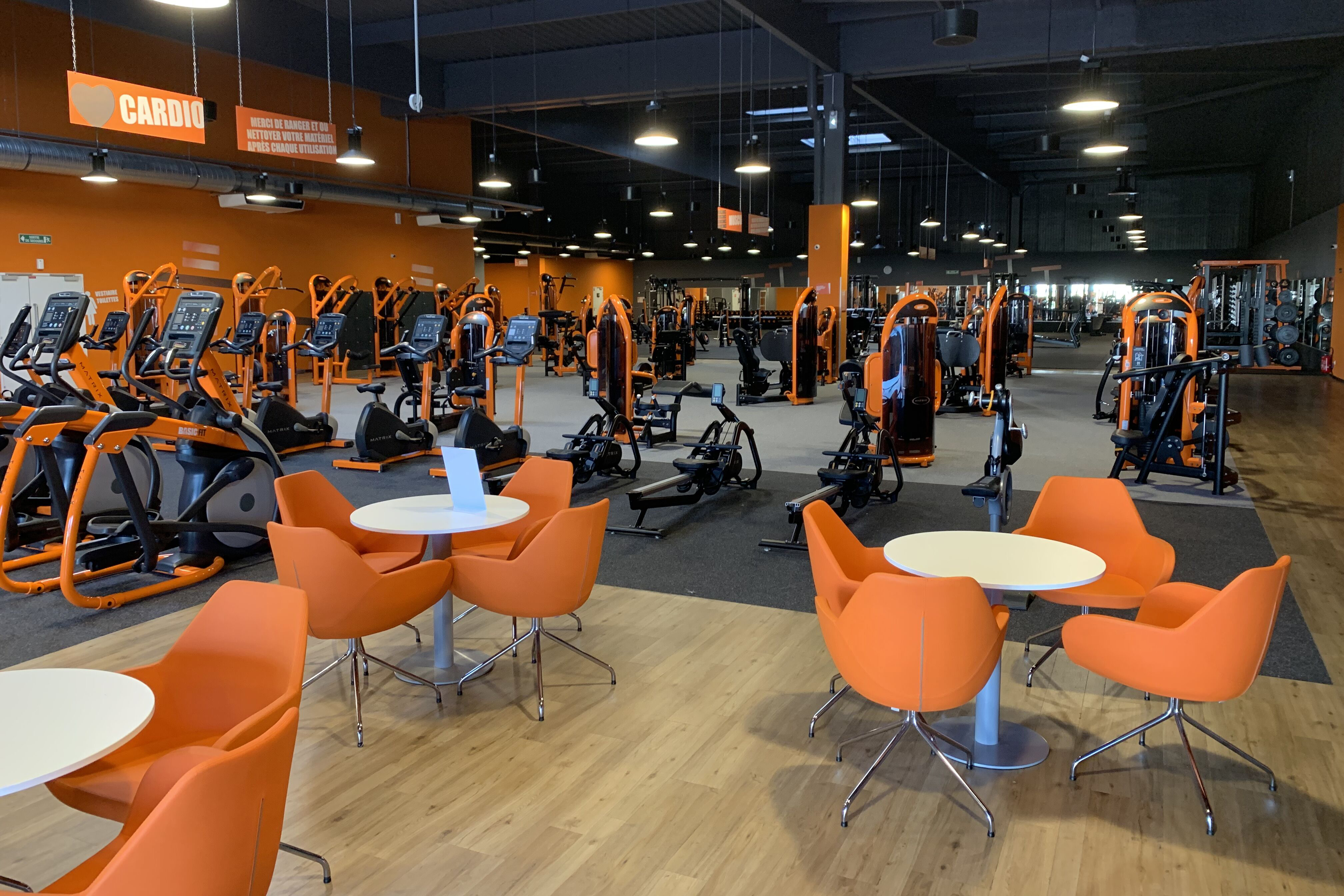 Basic-Fit Gym Basic-Fit Osny Rue du Petit Albi