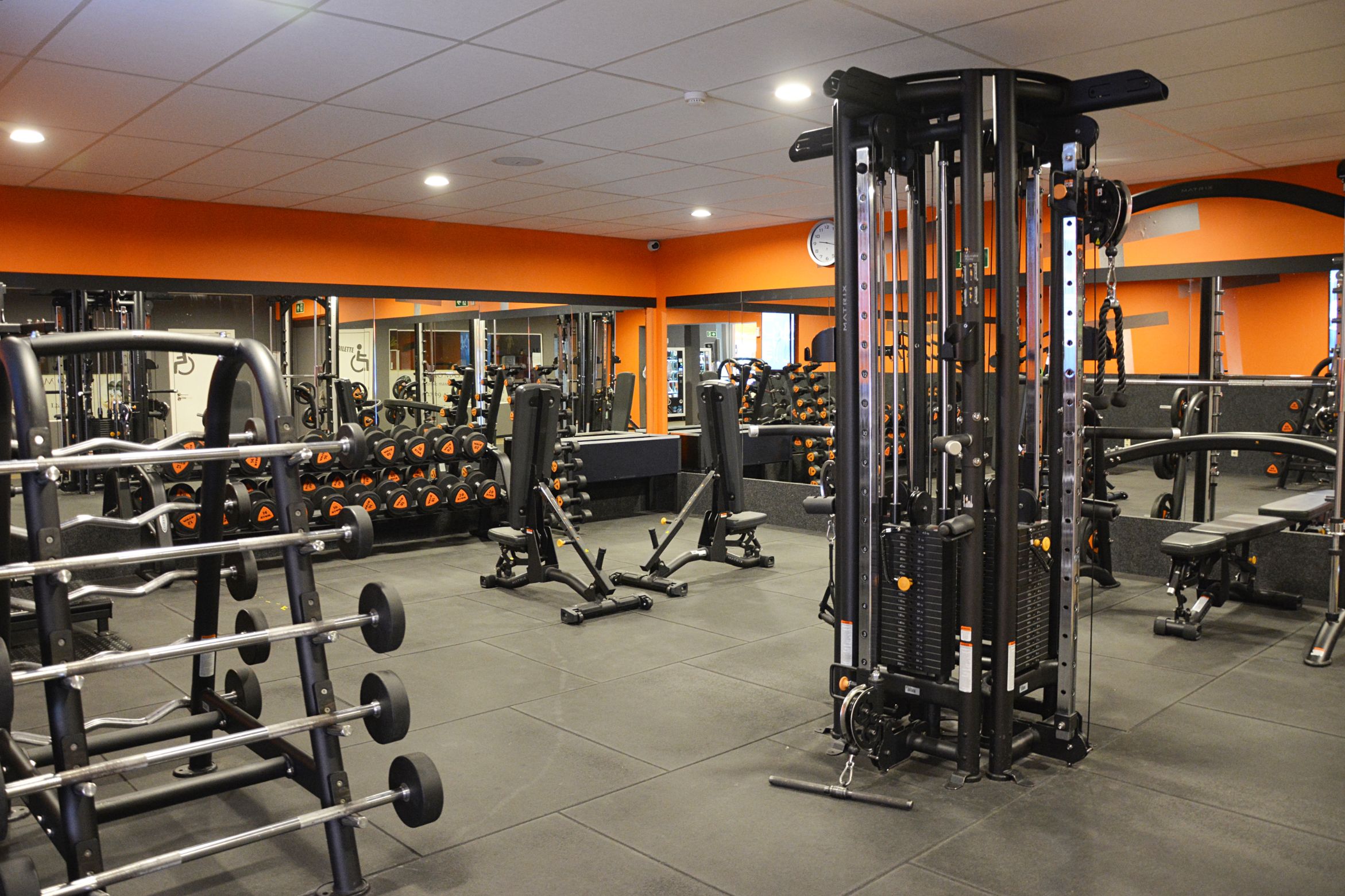 Salle de sport BasicFit Luxembourg Sandweiler 24/7