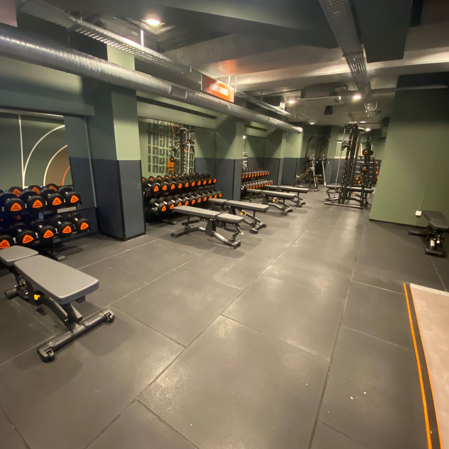 Basic Fit Pays _ A propos de nous – TLWK